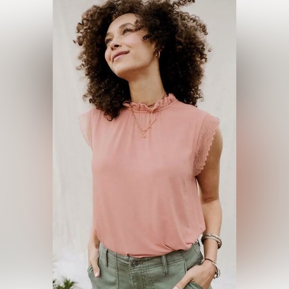 Good Hart Matilda Jane Pink Wyatt Lace Trim Sleeveless Shirt